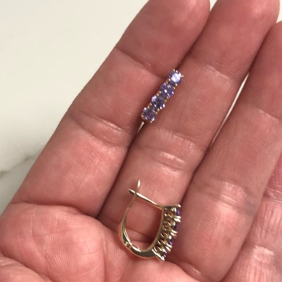 18k Gold Filled Crystal Huggie Earrings - Picture 4 of 6